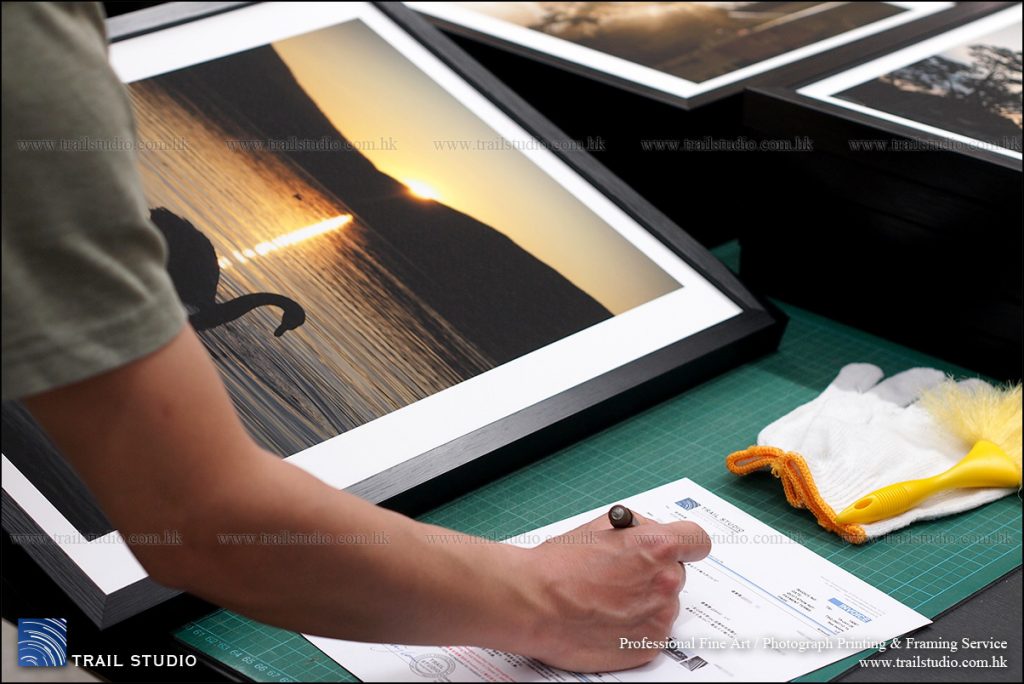 Trail Studio photo printing and framing service, Hong Kong.